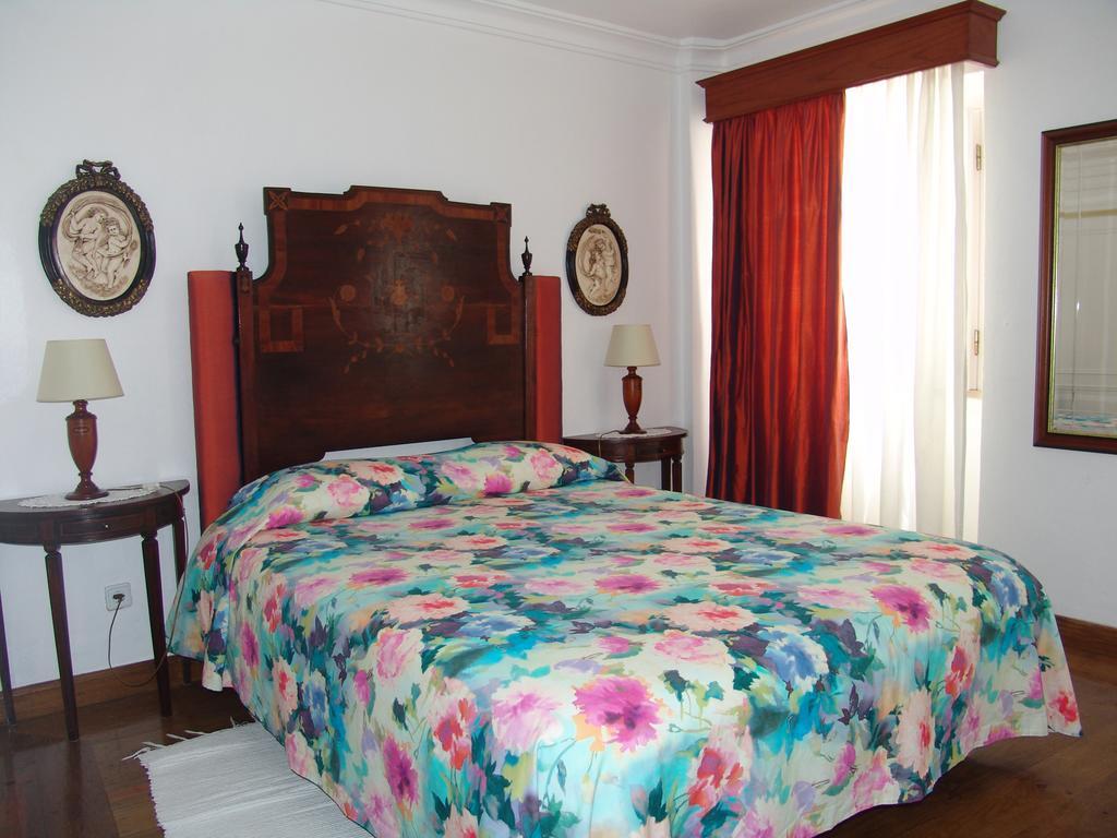Casa Do Adro Da Igreja Turismo De Habitacao Hotel Вила Нова де Милфонтеш Екстериор снимка